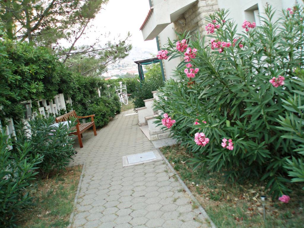 Apartments Tatjana Pag Buitenkant foto